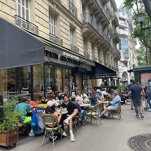 16 Superbe Appartement Paris